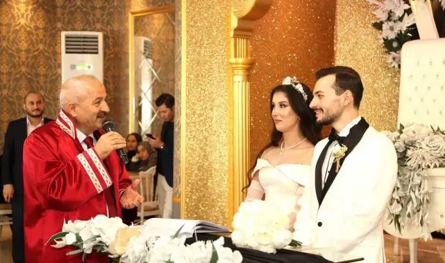 Gebze'de 2 bin 875 çift mutluluğa "evet" dedi