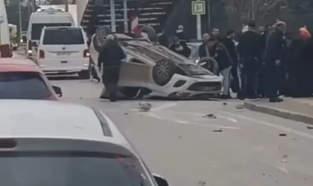 Takla atan otomobilden burnu bile kanamadan çıktı