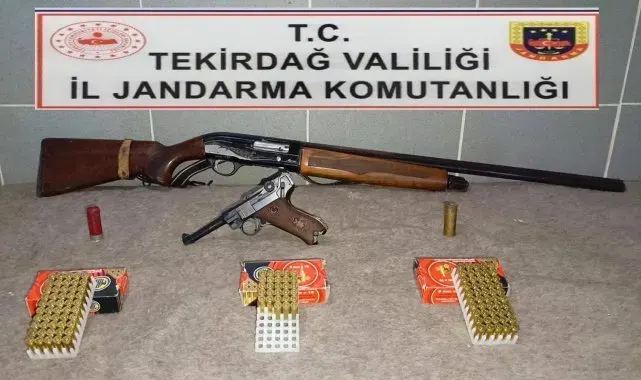 Tekirdağ'da jandarma operasyonlarında ruhsatsız silahlar ele geçirildi