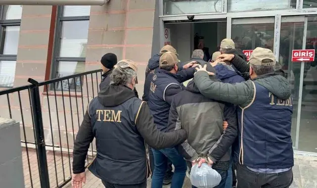 Eskişehir merkezli 8 ildeki PKKKCK operasyonunda 2 tutuklama