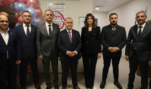 Elazığ Fethi Sekin Şehir Hastanesinde ''Suda Doğum Ünitesi'' açıldı