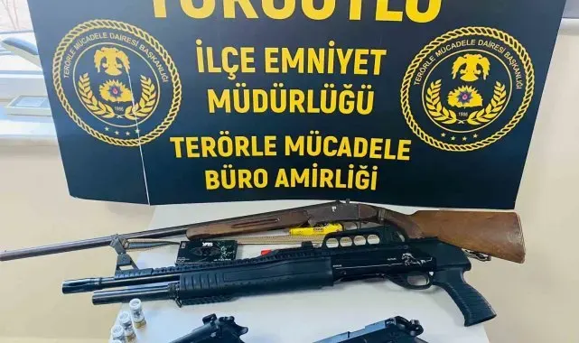 Turgutlu'da, terör operasyonu 8 gözaltı
