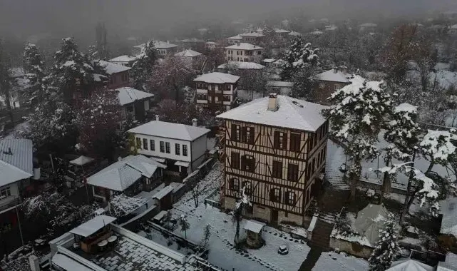 Safranbolu'da kar güzelliği