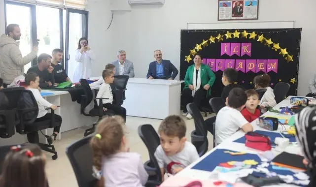 Başkan Çiftçi: "Çayırova'mızı ve çocuklarımızı çok önemsiyoruz"