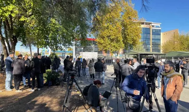 Narin Güran cinayetinde basın mensuplarının nöbeti başladı