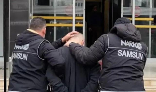 Bafra'da uyuşturucu ile yakalanan şahıs adliyede
