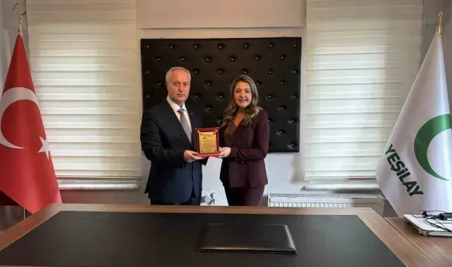 Yeşilay Kütahya Şube Başkanlığı görevinde devir-teslim