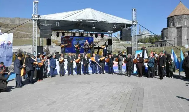 Kars Uluslararası Aşıklar Bayramı başladı