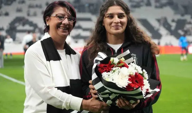 Tüpraş Stadyumu'nda Nesrin Baş unutulmadı