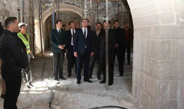 Eski Van şehrindeki restorasyon çalışmaları devam ediyor