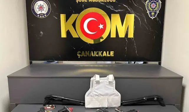 Çanakkale'de silah ticareti yapan 3 şüpheli tutuklandı