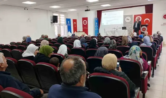 Muğla İl Müftülüğü'nden umre semineri
