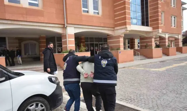 17 ilde 54 kişiyi dolandıran şahıs yakayı ele verdi