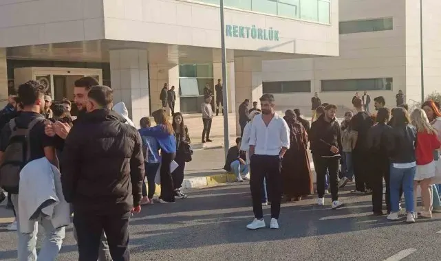 Şırnak Üniversitesi'nde öğrencilerden "kafe ve restoran" eylemi