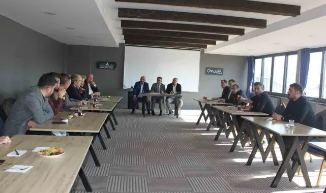 Erzurum'da turizm işletme belgeleri oteller toplantısı