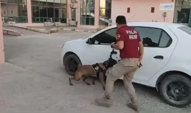 Osmaniye'de durdurulan otomobilde 33 kilo 400 gram uyuşturucu çıktı