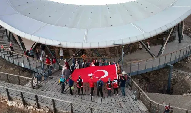Göbeklitepe'ye cumhuriyet yürüyüşü