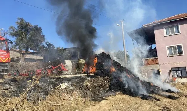Kula'da saman yangını korkuttu