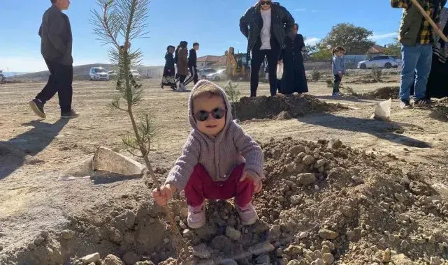 Yozgat'ta bozkır ağaçlandırıldı