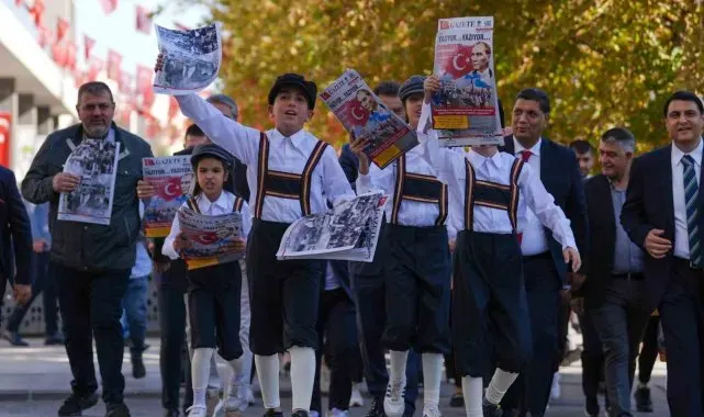 Yılmaz'dan Cumhuriyet Bayramı nostaljisi