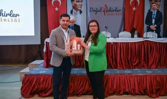 Doğal Şehirler Birliği başkanları Kuşadası'nda bir araya geldi