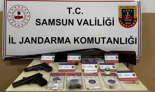 Jandarma ekipleri silah, mühimmat ve uyuşturucu madde ele geçirdi