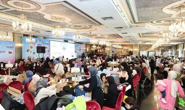 Sultangazi'deki Hoş Geldin Bebek" programında çocuklar gönüllerince eğlendi