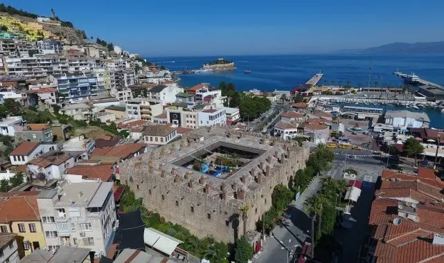 Kuşadası Belediyesi'nden konservatuvar açıklaması