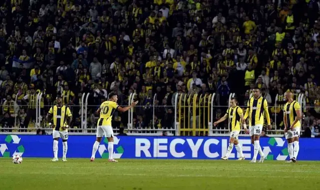 UEFA Avrupa Ligi: Fenerbahçe: 0 - Manchester United: 1
