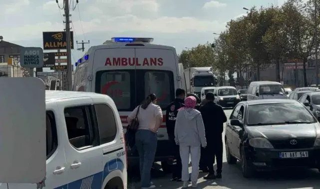 Halk otobüsü ile otomobil çarpıştı: 2 yaralı