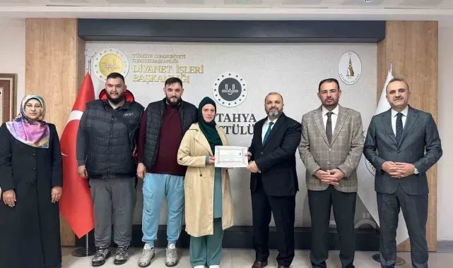 Alman kadın Müslüman oldu, Nur ismini aldı