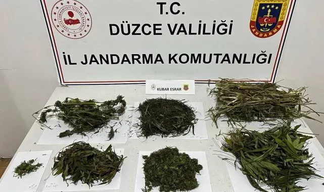 Hem kullanıyor hem de satıyor