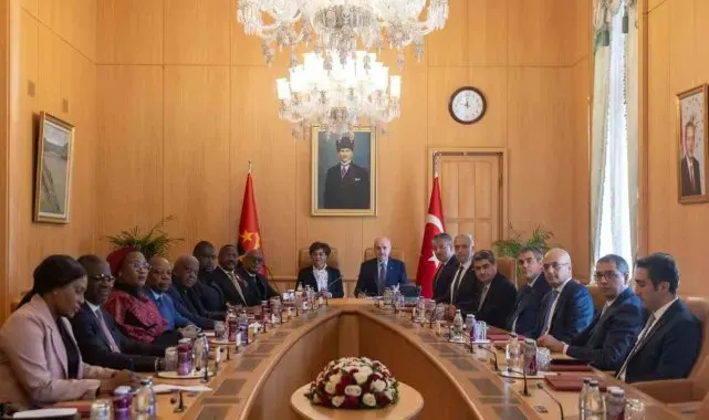 Çopuroğlu, Angola Meclis Başkanı Carolina Cerqueira'yı ağırladı