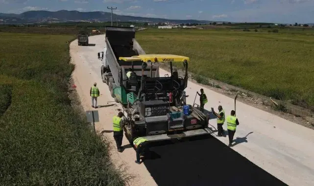 Balıkesir'de yolu olmayan yer kalmayacak