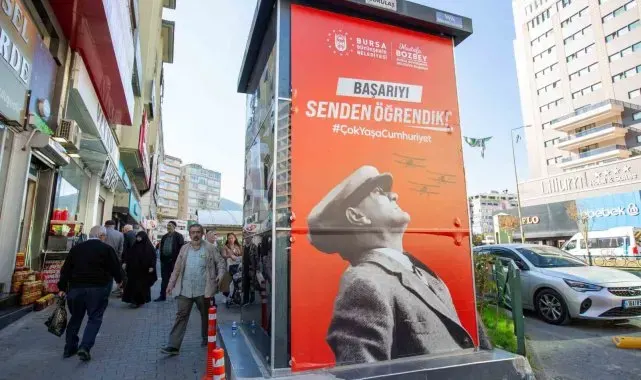 Bursa'yı, Cumhuriyet coşkusu sardı