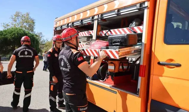 Ümraniye Belediyesi'nden afetlere karşı örnek program