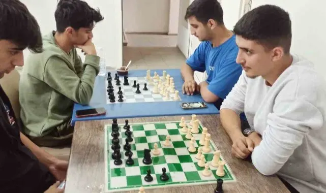 Yenipazar'da 'şah'lar çekildi