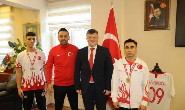 Milli boksörler şampiyonluk için ringe çıkıyor