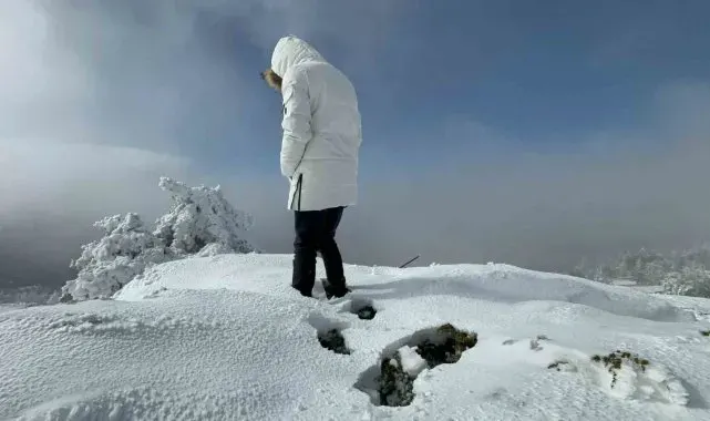 Bolu'nun yükseklerinde kar kalınlığı 15 santimetreye ulaştı