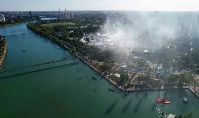 Adana'da 4 günde 500 bin şiş et ve 400 bin şişe şalgam suyu tüketildi