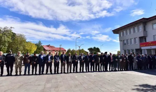 Ahlat'ta Muhtarlar Günü kutlandı