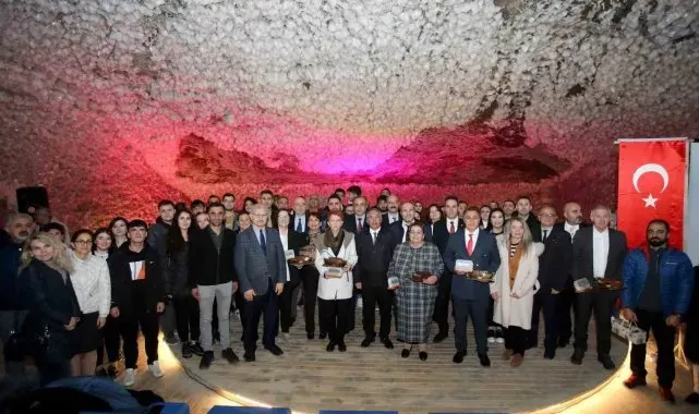 'Ağrı Dağı Solunum Zirvesi' Tuzluca Tuz Terapi Merkezi'nde gerçekleştirildi